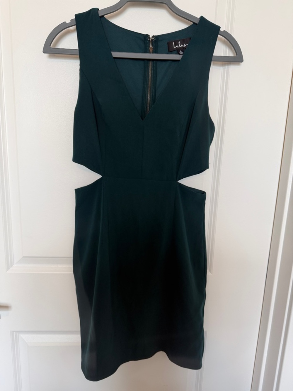 Lulu's Dark Green V-Neck Cutout Sheath Dress